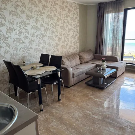 Infinity Sea View Deluxe 아파트