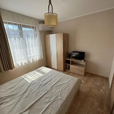 Infinity Sea View Deluxe Поморие
